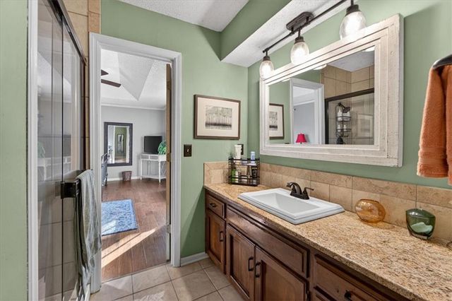 13001 78th Terrace, Shawnee, KS 66216