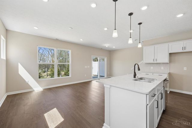 7227 Grandway Drive, West Chester, OH 45069