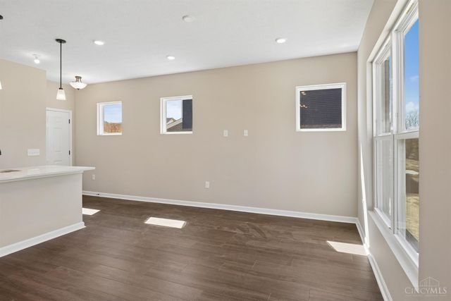 7227 Grandway Drive, West Chester, OH 45069