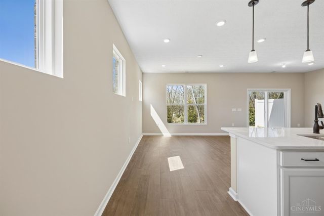 7227 Grandway Drive, West Chester, OH 45069