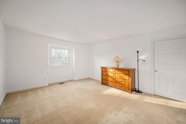 31 RIVER RIDGE LN, Fredericksburg, VA 22406