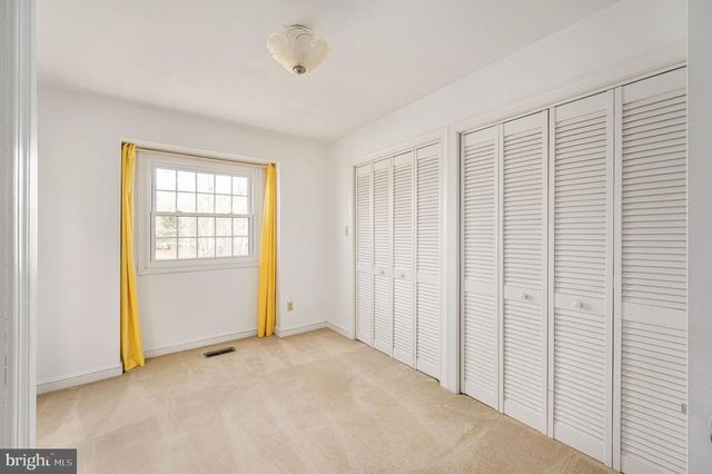 31 RIVER RIDGE LN, Fredericksburg, VA 22406