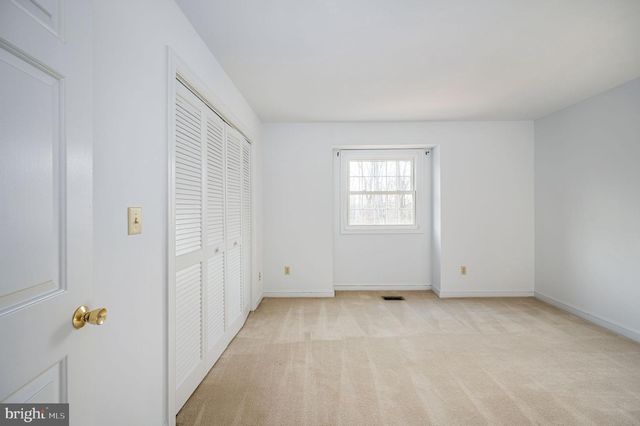 31 RIVER RIDGE LN, Fredericksburg, VA 22406