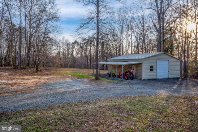 31 RIVER RIDGE LN, Fredericksburg, VA 22406