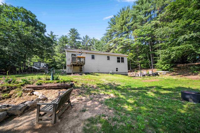 47 Henry Drive, Effingham, NH 03882