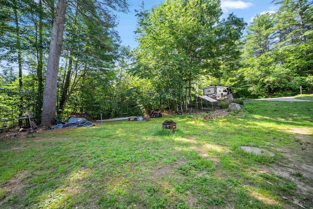 47 Henry Drive, Effingham, NH 03882