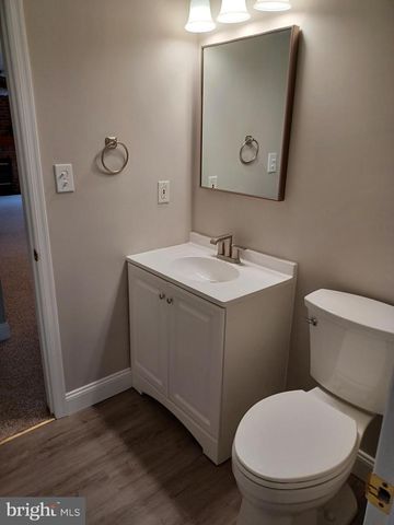 54 KNOLLWOOD DR, Woodbury, NJ 08096