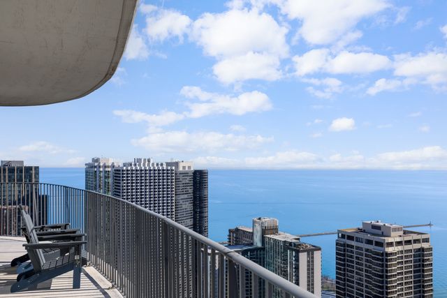 225 N Columbus Drive 5311, Chicago, IL 60601