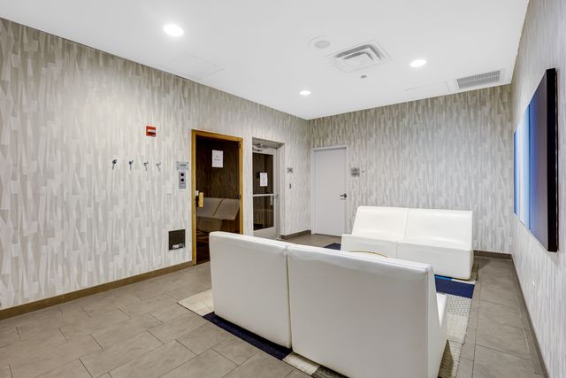 225 N Columbus Drive 5311, Chicago, IL 60601