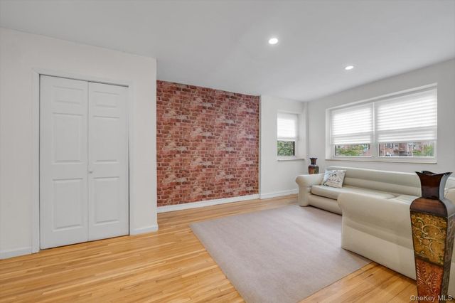 111-01 66th Road 1C, Forest Hills, NY 11375