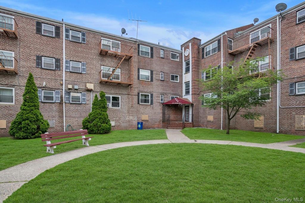 111-01 66th Road 1C, Forest Hills, NY 11375