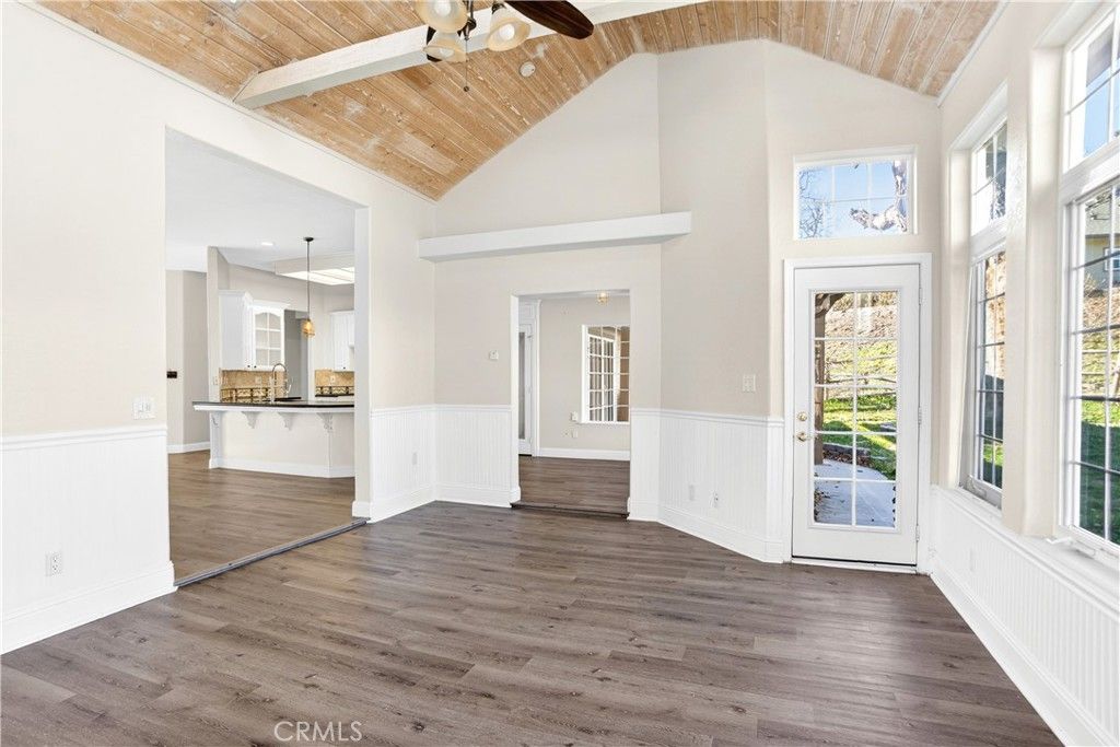 Image 13 of property listing at 30261 Knight Court, Tehachapi, CA 93561