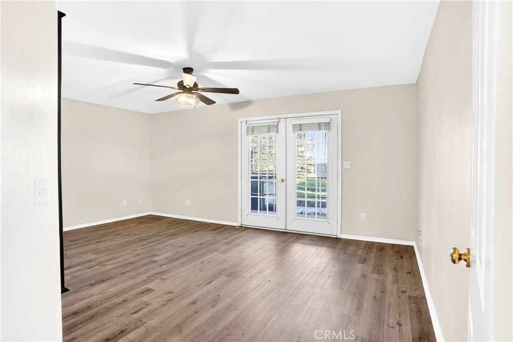 Image 16 of property listing at 30261 Knight Court, Tehachapi, CA 93561