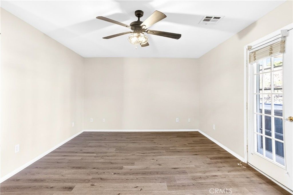 Image 17 of property listing at 30261 Knight Court, Tehachapi, CA 93561