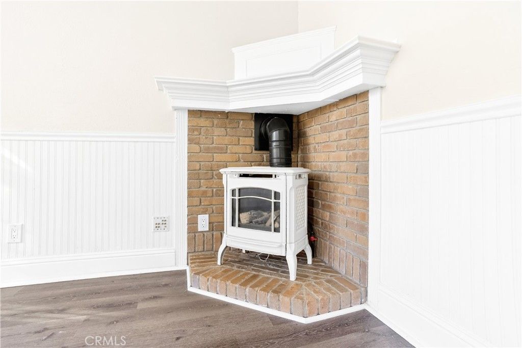 Image 34 of property listing at 30261 Knight Court, Tehachapi, CA 93561