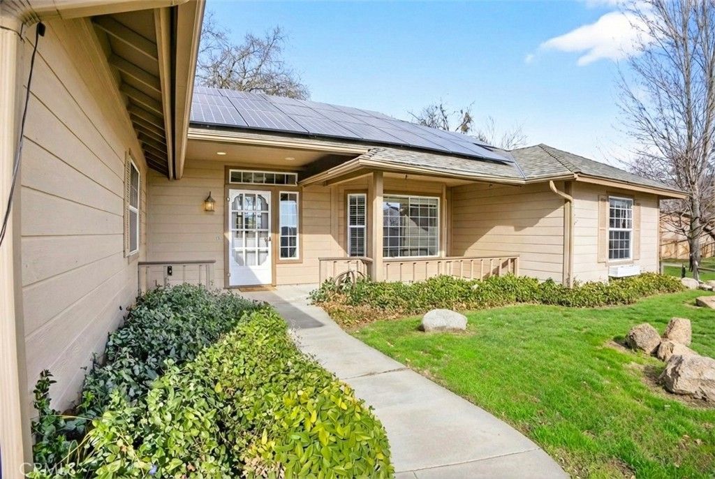 Image 42 of property listing at 30261 Knight Court, Tehachapi, CA 93561