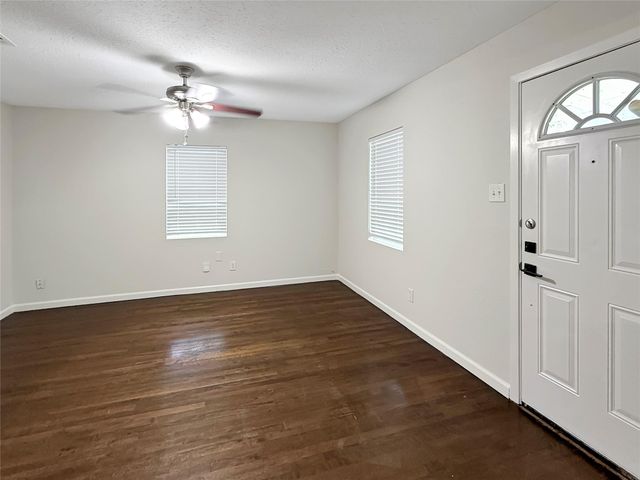 5606 Samuel Huston Ave, Austin, TX 78721