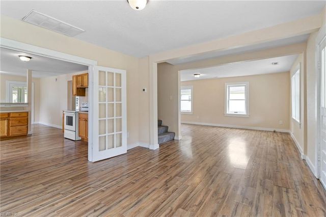 1319 Moore ST, Elizabeth City, NC 27909