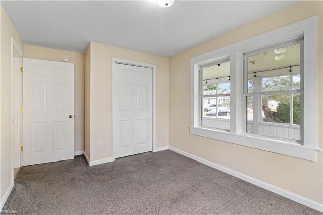 1319 Moore ST, Elizabeth City, NC 27909