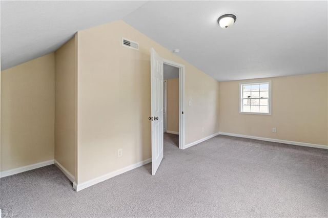 1319 Moore ST, Elizabeth City, NC 27909