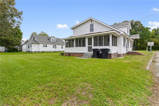 1319 Moore ST, Elizabeth City, NC 27909