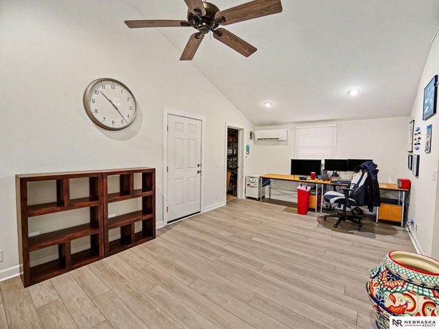 4100 S 44th Street, Lincoln, NE 68506