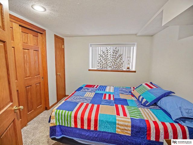 4100 S 44th Street, Lincoln, NE 68506