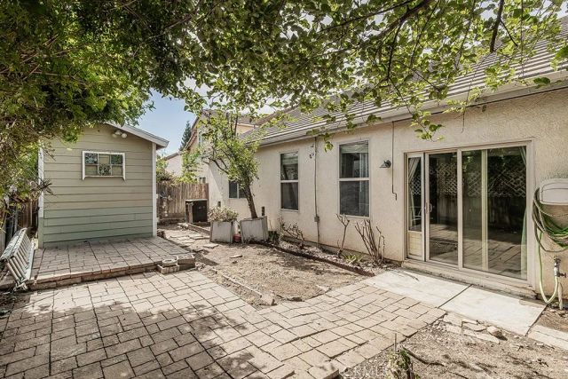 6589 E Michigan, Fresno, CA 93727
