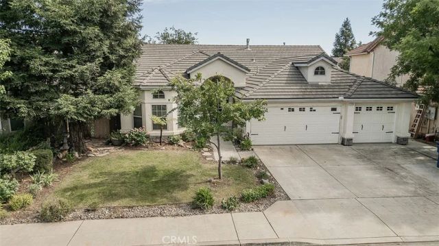 6589 E Michigan, Fresno, CA 93727