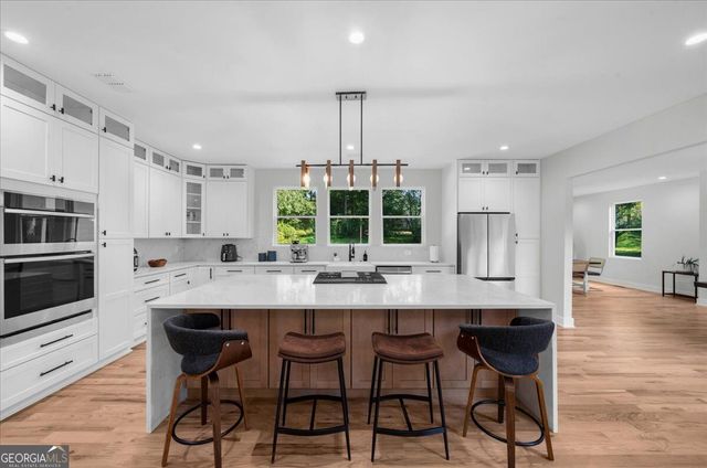 170 Lakeview Lane, Fayetteville, GA 30214