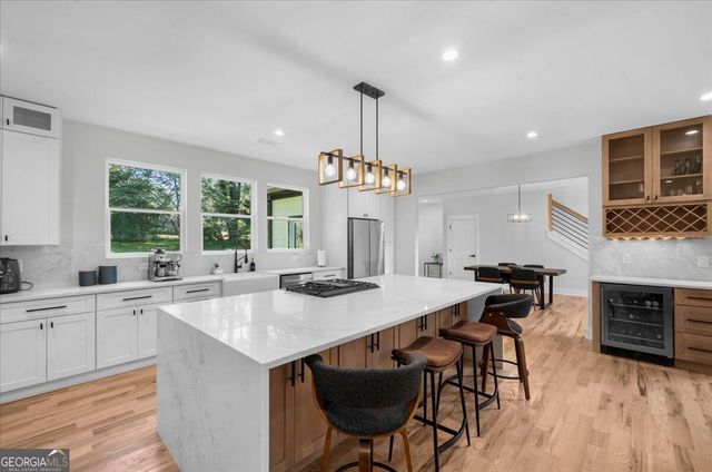 170 Lakeview Lane, Fayetteville, GA 30214