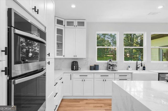 170 Lakeview Lane, Fayetteville, GA 30214