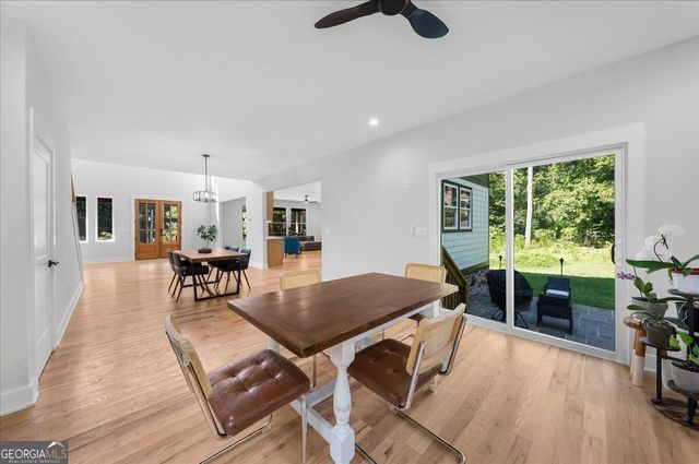 170 Lakeview Lane, Fayetteville, GA 30214