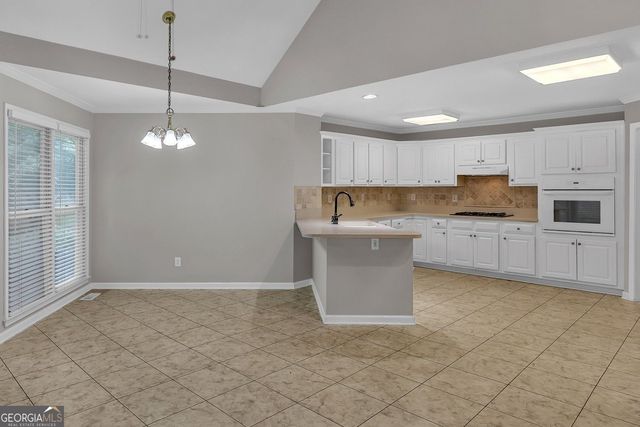 175 Pinevale Court, Fayetteville, GA 30215