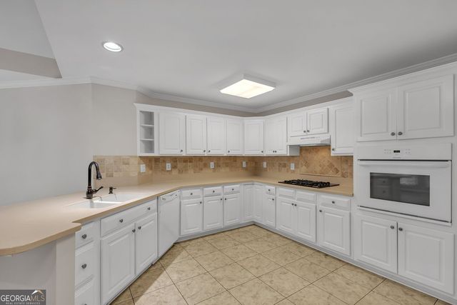 175 Pinevale Court, Fayetteville, GA 30215