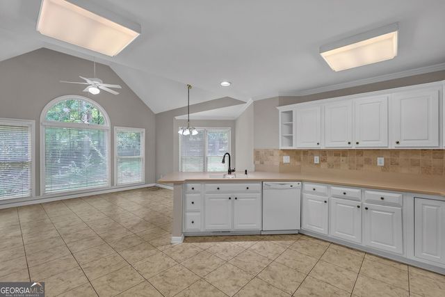 175 Pinevale Court, Fayetteville, GA 30215