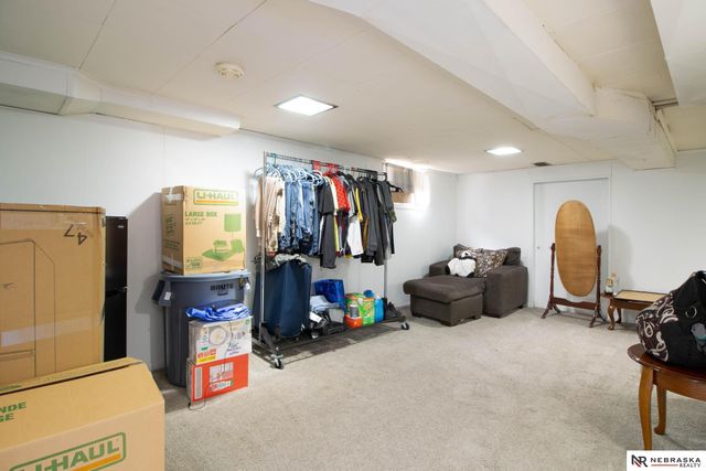 4733 S 48th Street, Omaha, NE 68117