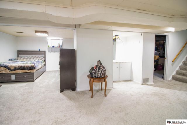 4733 S 48th Street, Omaha, NE 68117