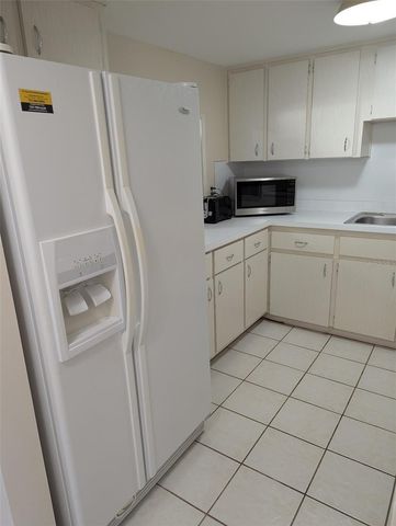 2466 ECUADORIAN WAY 36, Clearwater, FL 33763