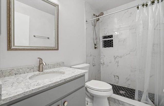 3205 GOLDEN EAGLE LANE, Sarasota, FL 34231