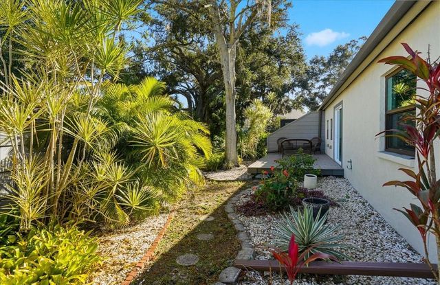 3205 GOLDEN EAGLE LANE, Sarasota, FL 34231