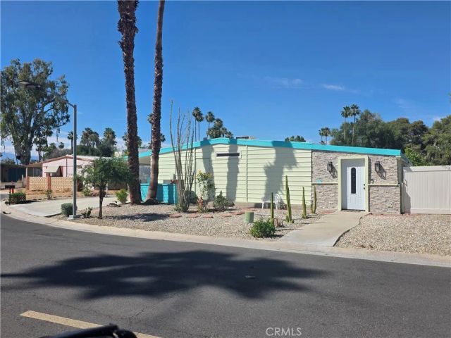 86 Via Minorca, Cathedral City, CA 92234
