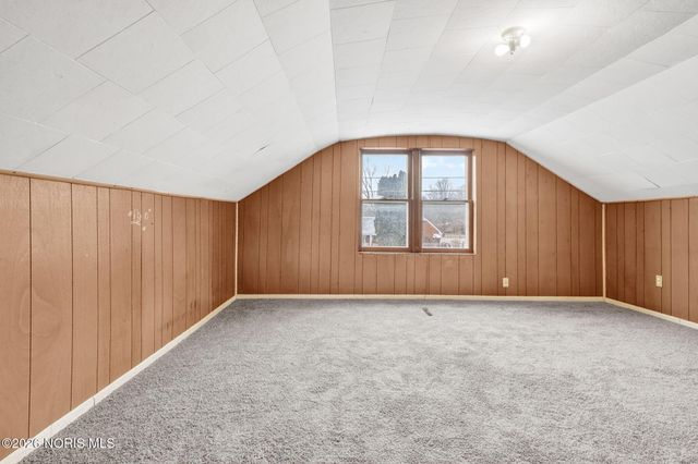 1280 N Genoa Clay Center Road, Genoa, OH 43430