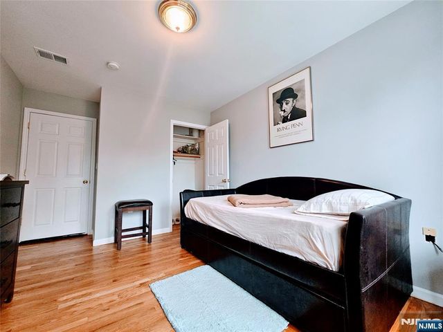 30-32 Custer Avenue, Newark, NJ 07112