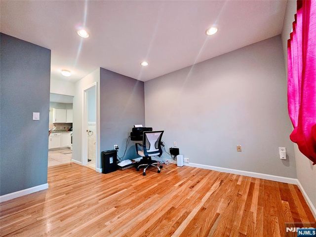 30-32 Custer Avenue, Newark, NJ 07112