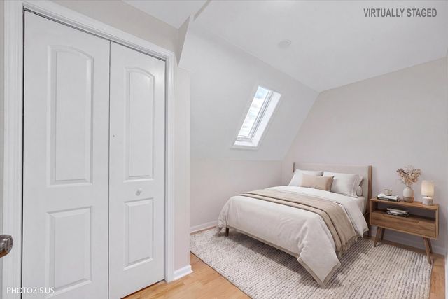 934 N Saint Louis Avenue 2, Chicago, IL 60651