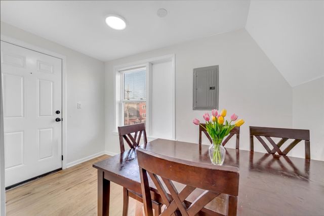 934 N Saint Louis Avenue 2, Chicago, IL 60651
