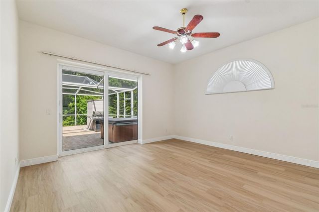 19004 SAINT LAURENT DRIVE, Lutz, FL 33558