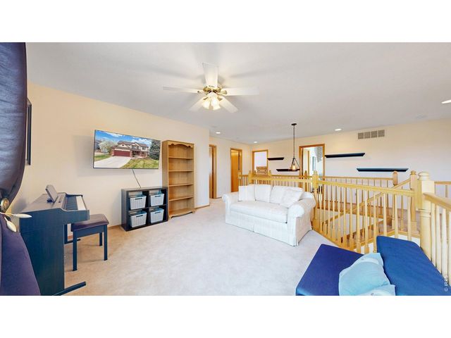 549 Arrowhead Dr, Loveland, CO 80537