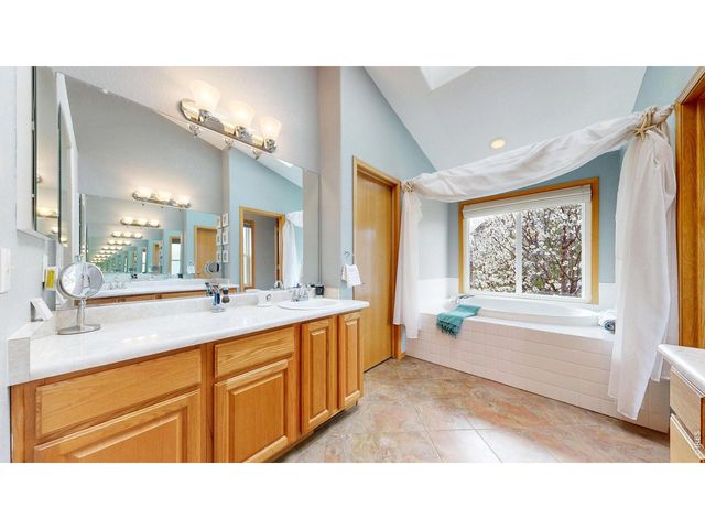 549 Arrowhead Dr, Loveland, CO 80537